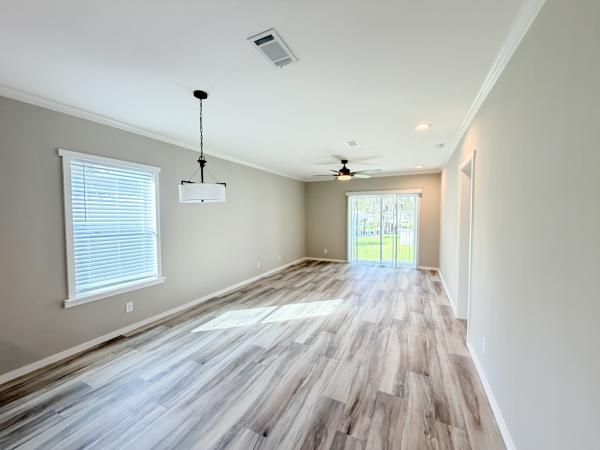 2025 Palm Harbor 340EL28522E Mobile Home