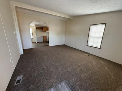 Photo 2 of 8 of home located at 88 Pineview Drive Flint, MI 48506