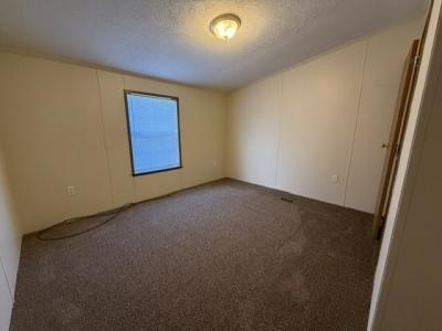 Photo 5 of 8 of home located at 88 Pineview Drive Flint, MI 48506