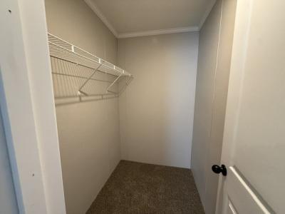 Photo 4 of 12 of home located at 858 Julianna Drive Flint, MI 48506
