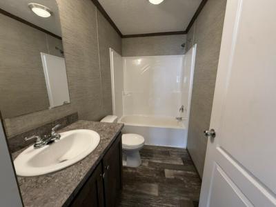 Photo 4 of 12 of home located at 708 Jerald Drive Flint, MI 48506