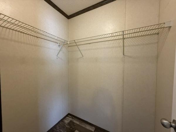 2019 Clayton 95PLH28563AH19 Mobile Home