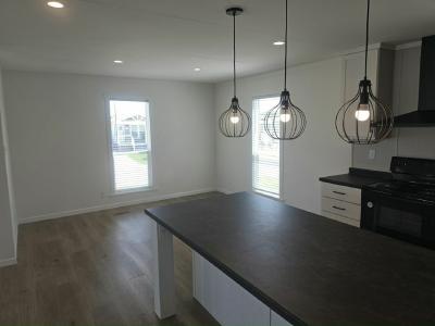 Photo 3 of 14 of home located at 27 Bonnet Street Willis, TX 77318