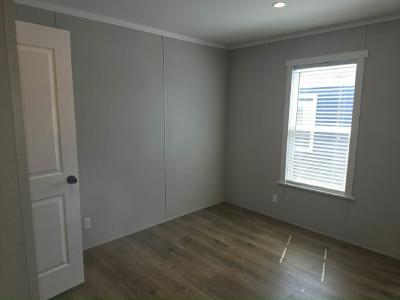 Photo 5 of 14 of home located at 27 Bonnet Street Willis, TX 77318