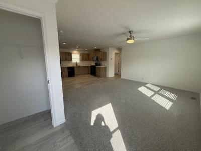 Photo 4 of 11 of home located at 146 Evergreen Road Flint, MI 48506