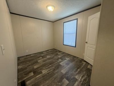 Photo 3 of 13 of home located at 215 Farmtree Drive Flint, MI 48506