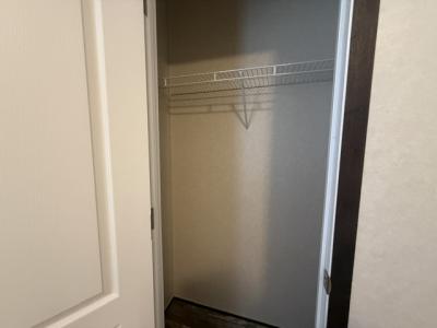 Photo 4 of 13 of home located at 215 Farmtree Drive Flint, MI 48506