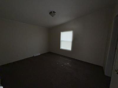 Photo 5 of 15 of home located at 358 Evergreen Road Flint, MI 48506