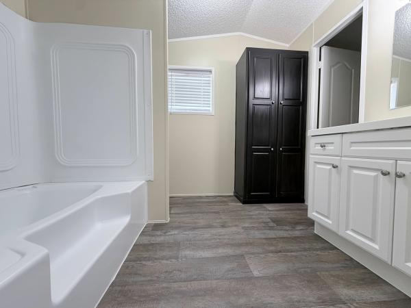 2017 Legacy Housing LTD  Home