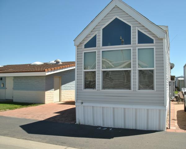 2005  Mobile Home For Sale