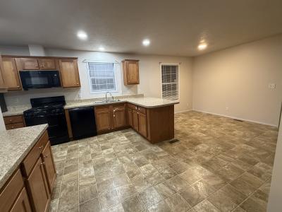 Photo 4 of 9 of home located at 4245 W. Jolly Rd. Lot #049 Lansing, MI 48911