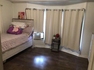 Photo 4 of 8 of home located at 1500 W Highland St #0111 Lakeland, FL 33815