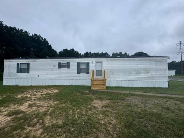 2009  Mobile Home For Sale