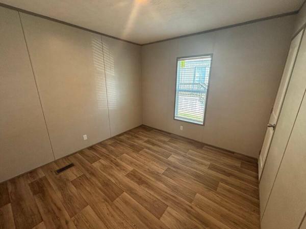 2026 22CCS16763BH26  Home