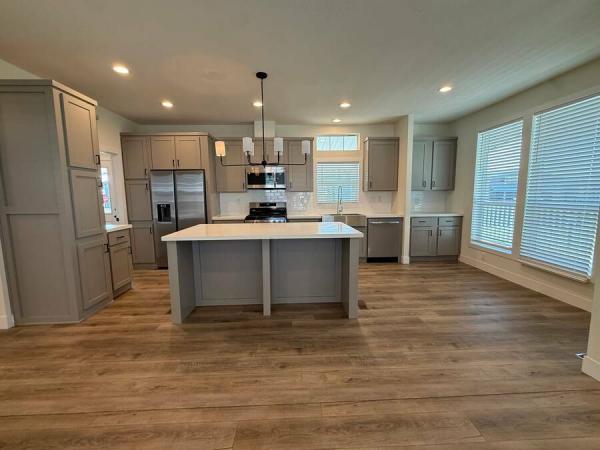 2026 71HRR28563DH26  Home