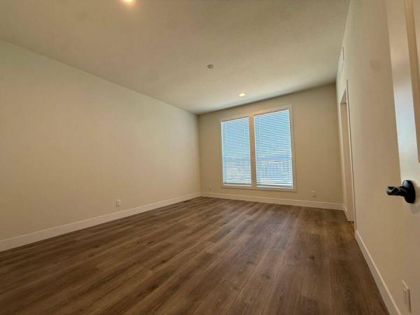 2026 71HRR28563DH26  Home