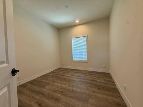 2026 71HRR28563DH26  Home