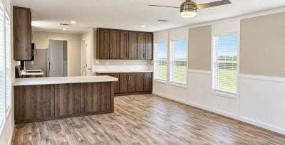 Photo 3 of 8 of home located at 556 Grove Ln New Braunfels, TX 78130