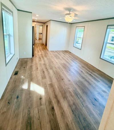 Mobile Home at 328 W. 53rd St. Lot 19 Anderson, IN 46013