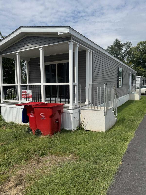 Photo 1 of 2 of home located at 125 tuckerton rd Tuckerton, PA 19605
