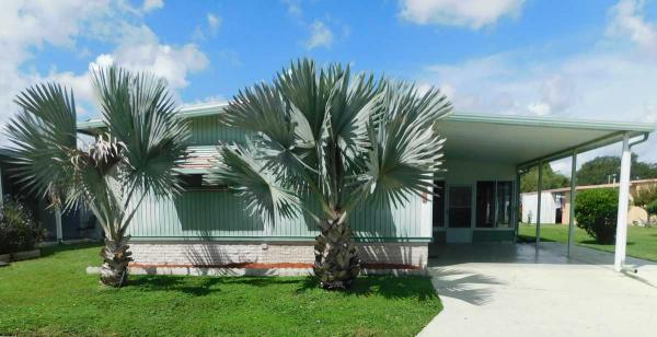 1980 TWIN Mobile Home For Sale