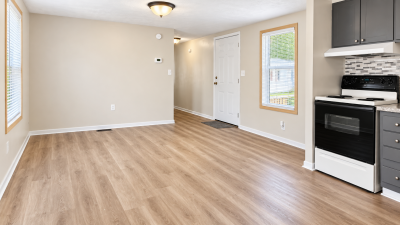 Photo 2 of 7 of home located at 1237 North Us 27, Lot 25 Portland, IN 47371