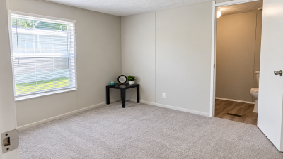 Photo 3 of 6 of home located at 12948 S Us 31 Lot #267 Kokomo, IN 46901