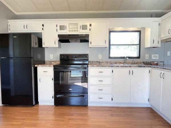 1988 Mobile Home