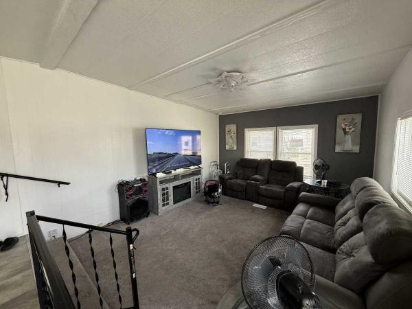 1980 Rollohome 2 bedroom Manufactured Home