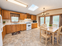 1995 Shamrock Manufactured Home
