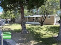 1972 KAUFMAN AND BROAD BILTMORE Manufactured Home