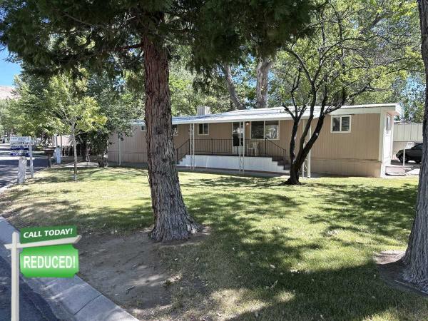1972 KAUFMAN AND BROAD Mobile Home For Sale