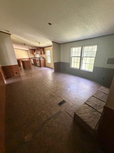 Photo 3 of 11 of home located at 943 County Road 82 Crossville, AL 35962