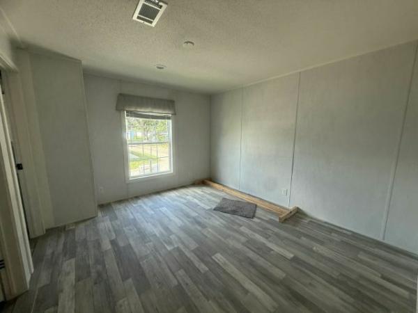 2025 Live Oak Homes (LOHGA10 Razor Manufactured Home