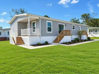 Mobile Home at 26001 S Oak St Millsboro, DE 19966
