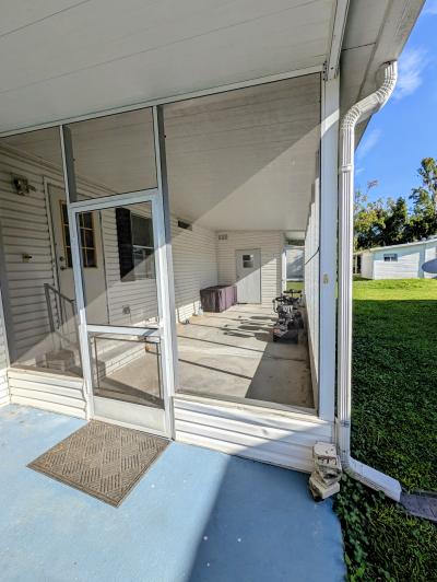 Photo 3 of 17 of home located at 9055 W Doubletree Court Homosassa, FL 34448