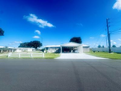 Mobile Home at 3694 Bill Sachsenmaier Memorial Dr Avon Park, FL 33825