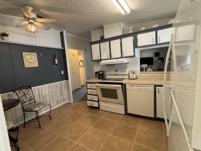 Photo 2 of 15 of home located at 1405 82nd Avenue, Site #27 Vero Beach, FL 32966