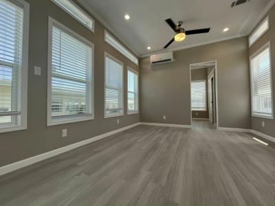Photo 2 of 18 of home located at 4276 Us 441 #P008 Okeechobee, FL 34974