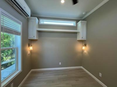 Photo 4 of 18 of home located at 4276 Us 441 #P008 Okeechobee, FL 34974