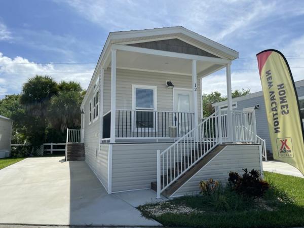 Photo 1 of 2 of home located at 4276 Us 441 #P012 Okeechobee, FL 34974