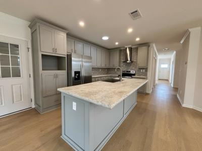 Photo 3 of 28 of home located at 2739 Pier Dr Ruskin, FL 33570