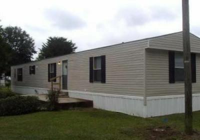Mobile Home at 3137 S Dingle Dr Lot D3137 Florence, SC 29505