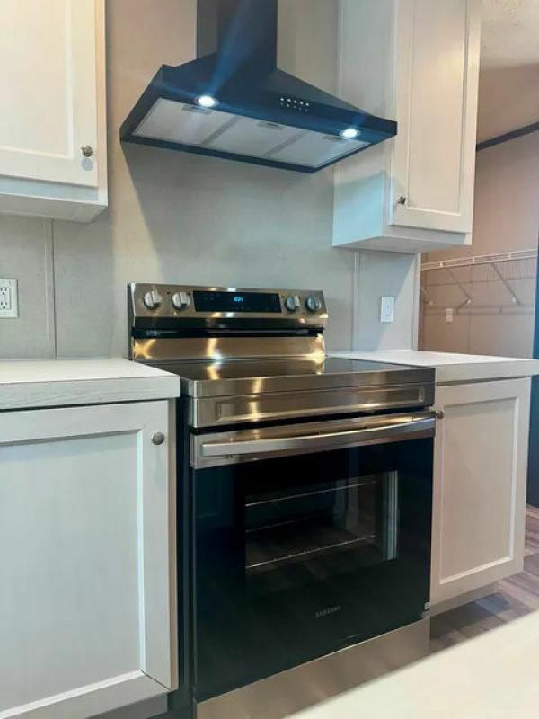 2026 Clayton Homes Inc MIYO Mobile Home
