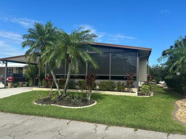 1985 TWIN Mobile Home For Sale