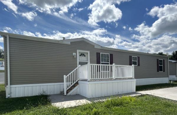 2023 Redman Homes NWSVL25206  Home