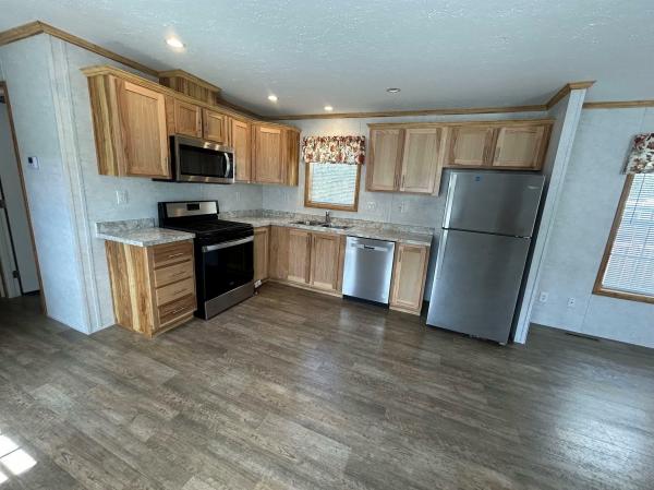2023 Redman Homes NWSVL25206  Home