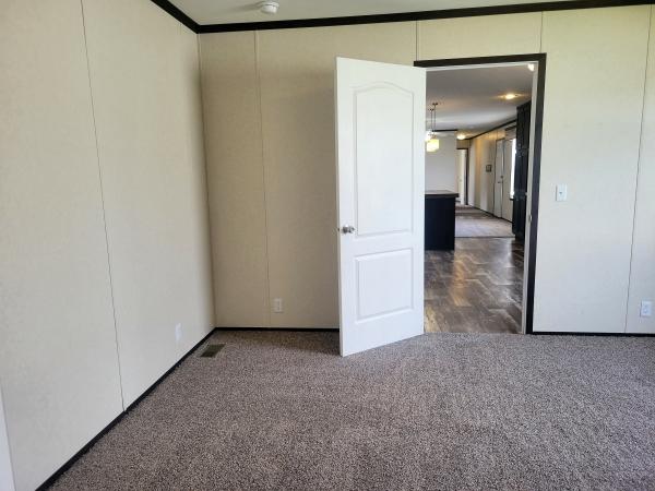 2019 Clayton 96PLH16763DH19S Mobile Home