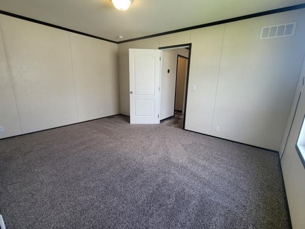 2019 Clayton 96PLH16763DH19S Mobile Home