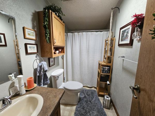 1992 Dutch Housing Unknown Mobile Home